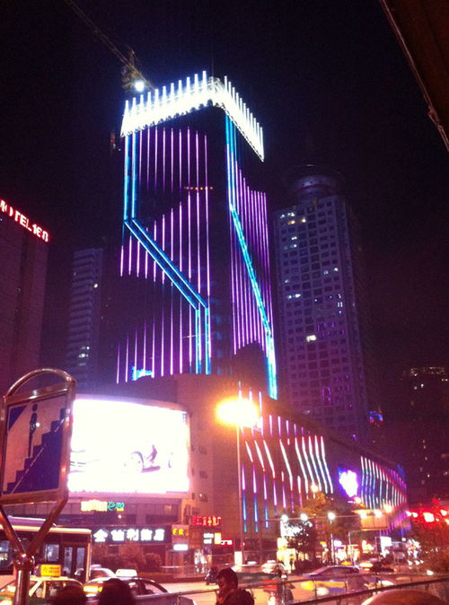 樓體照明工程不同的亮度,給城市照明添加不同的風(fēng)采